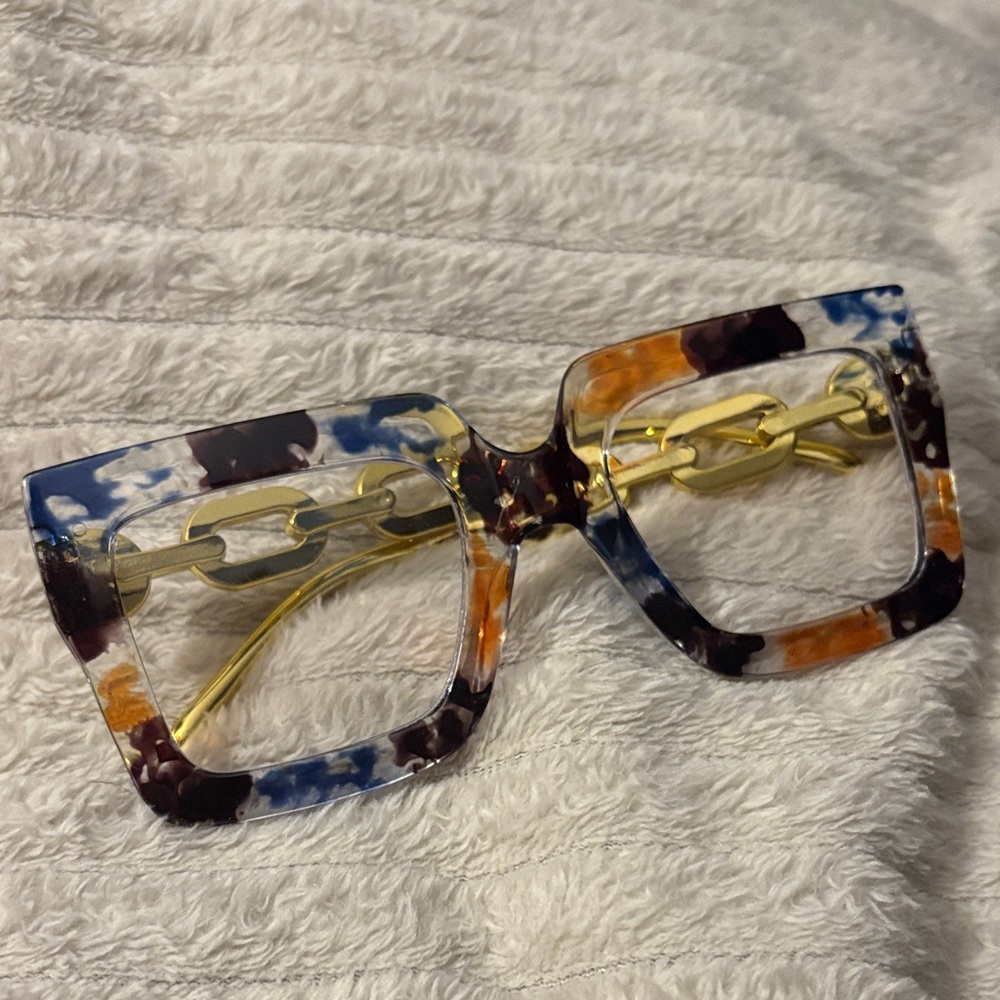 Square Calico Glasses with Gold Chain